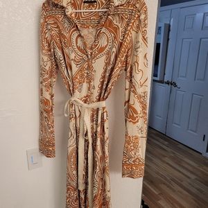 Beautiful dress many compliments ELIE TAHARI